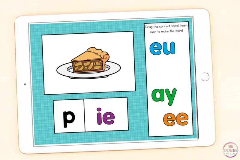 slide showing a picture of a pie and possible vowel teams to complete the spelling of the word
