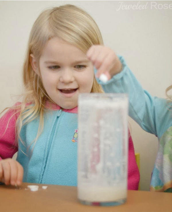 Snowstorm in a jar for a winter science experiment 