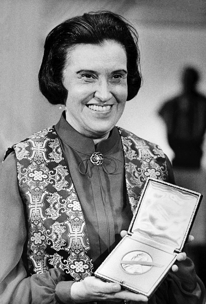 1977 Press Photo Rosalyn Yalow New York Winner Nobel Prize Medicine Stockholm