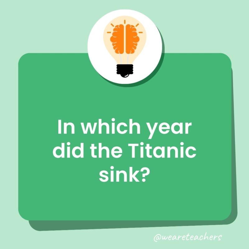 In which year did the Titanic sink?